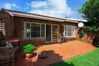 Townhouse For Sale in Northwold, Randburg