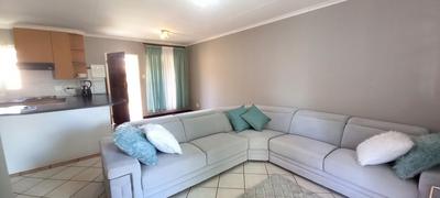 Apartment / Flat For Rent in Moreletapark, Pretoria