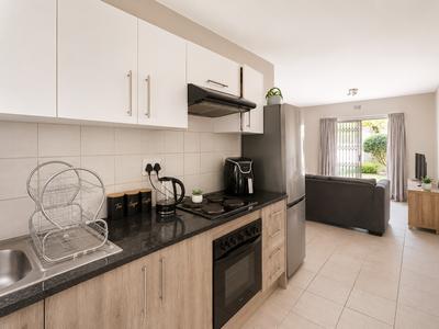 Apartment / Flat For Rent in Clubview, Centurion