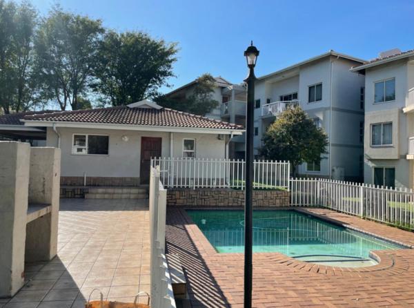 Apartment / Flat For Rent in Craigavon, Sandton